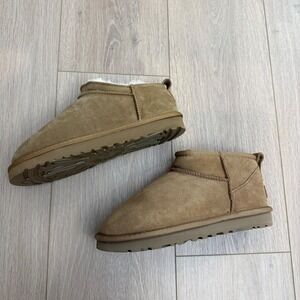 UGG Two LEFT Boot Classic Ultra Mini Chestnut Suede Ankle Boots Brown Sz 7- 6